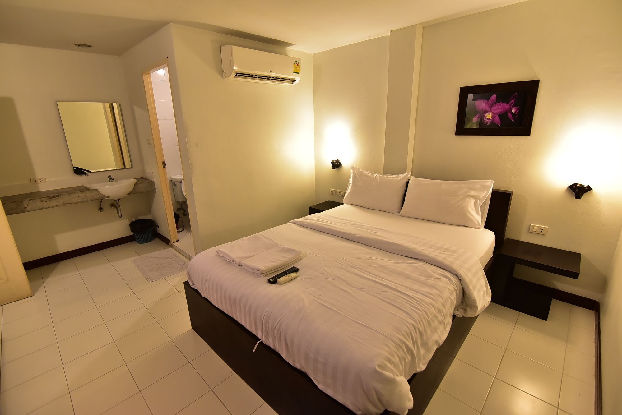 ซีเค เรสซิเดนซ์ พัทยา Hotel Pattaya ภายนอก รูปภาพ